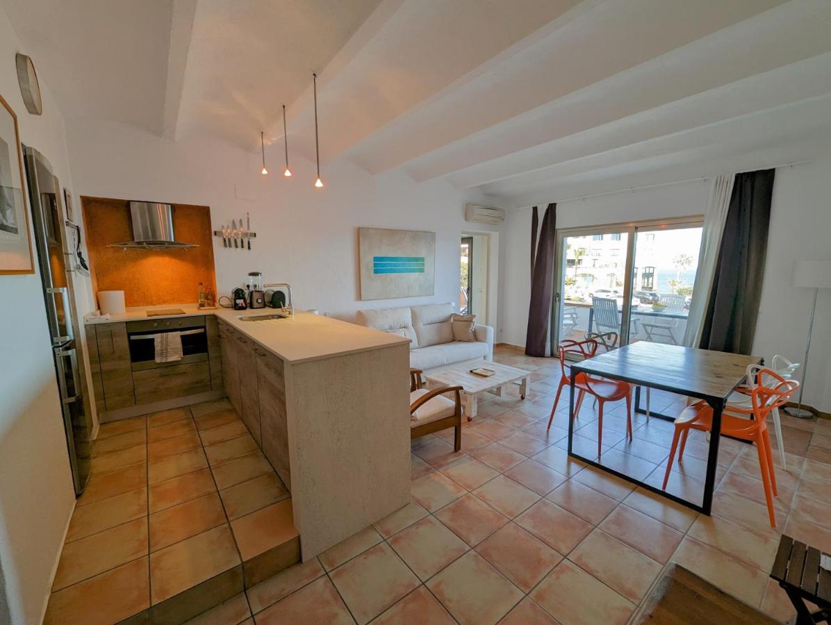 Cap Sa Sal Begur Primera Linea De Mar Con Terraza Екстериор снимка